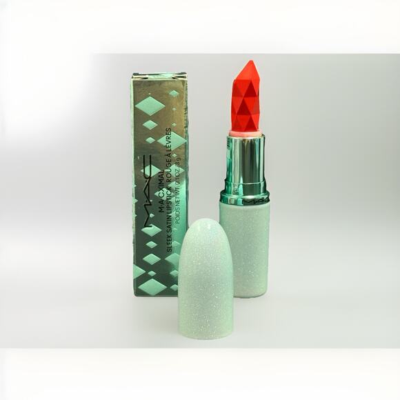 MAC Macximal Sleek Satin Lipstick - Unexpected Red - 0.1 oz / 3g - New In Box - Picture 3 of 6
